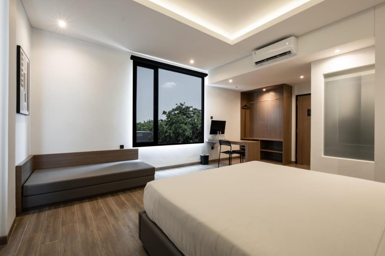 Assa Hotel 三宝垄 外观 照片